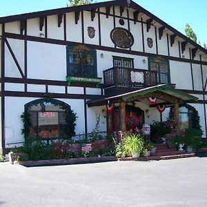 Black Forest Lodge